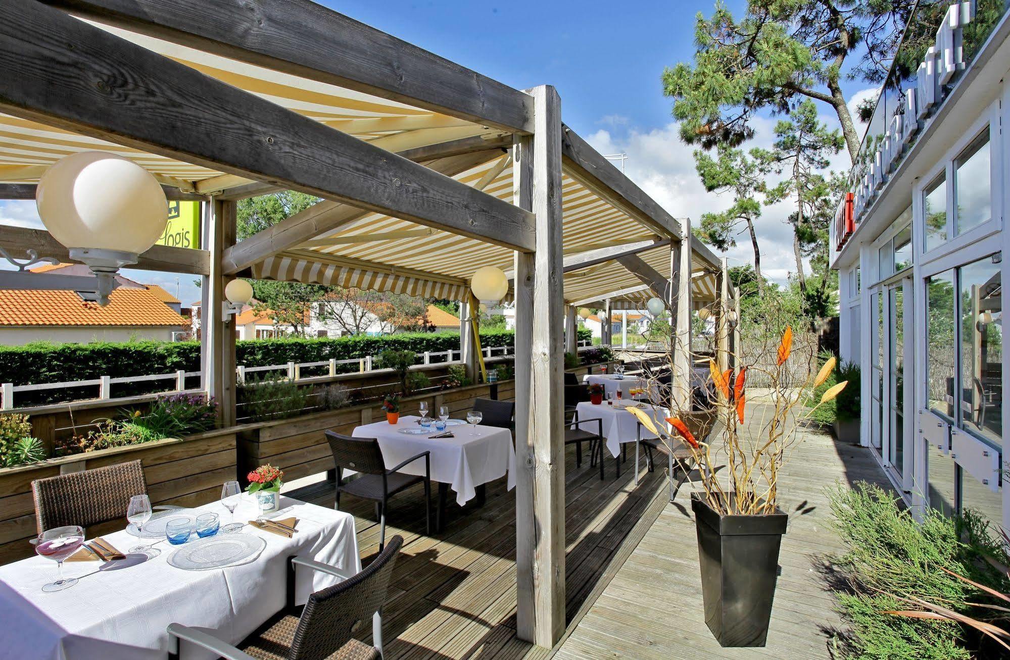 Logis Les Cols Verts La Tranche-sur-Mer Exterior foto